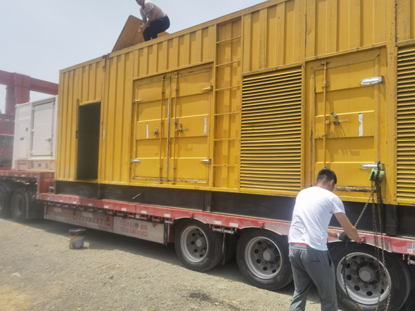 安义除了负载情况和发动机维护,还有哪些因素会影响 200kw 柴油发电机的油耗?